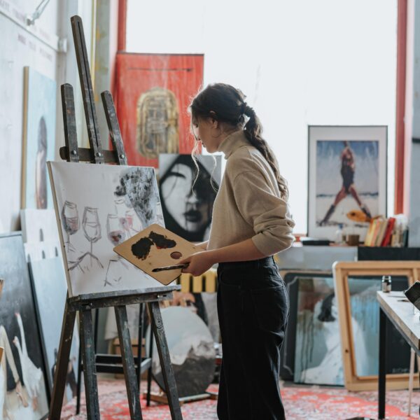 How Artists Can Develop a More Authentic Creative Voice